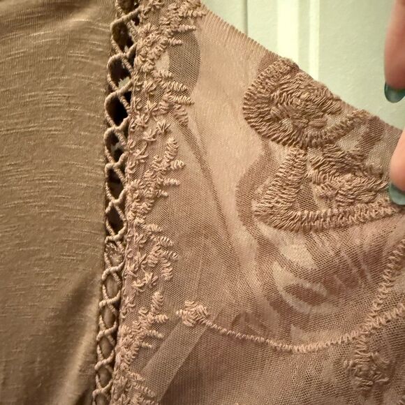Torrid Lace Sleeve Top - Picture 4 of 4